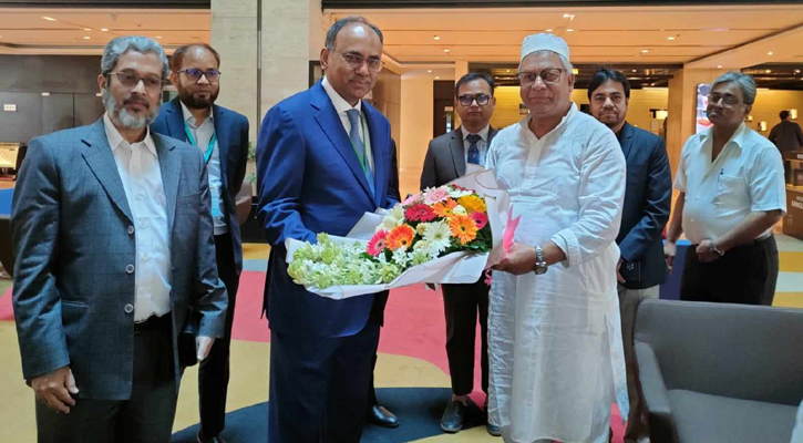 বাংলাদেশ ব্যাংক গভর্নরের সঙ্গে সিডিএ চেয়ারম্যানের সৌজন্য সাক্ষাৎ